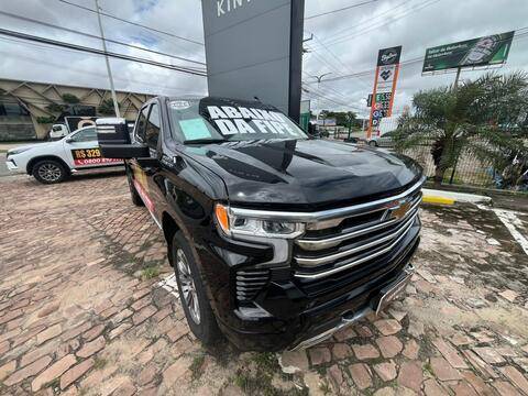 CHEVROLET SILVERADO 5.3 V8 GASOLINA 1500 HIGH COUNTRY 4X4 AUTOMÁTICO